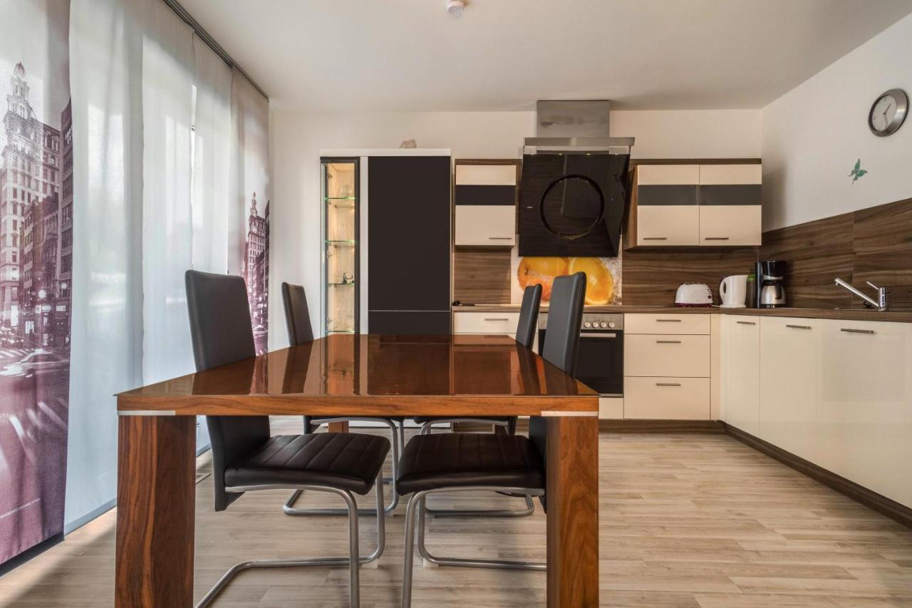 Familien-Apartment 6 เมียร์สบวร์ก ภายนอก รูปภาพ